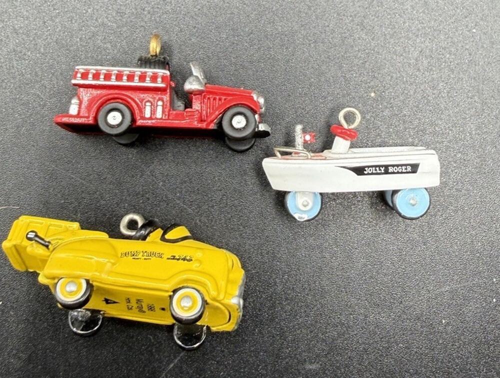 Lot Of 3 Mini Hallmark Kiddie Car Classics Ornaments No Boxes EUC -Lo22